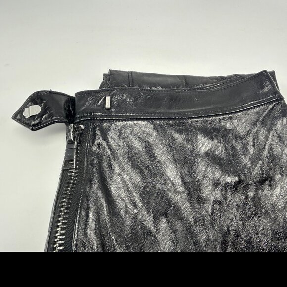 Urban Outfitters Silence + Noise patent faux patent leather pants sz 6 - Picture 4 of 6